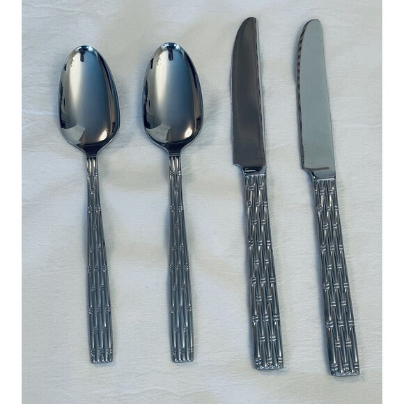 Oleg Cassini EKCO Stainless Flatware Replacement Soup Spoon (2) Dinner Knife (2) - Picture 1 of 8